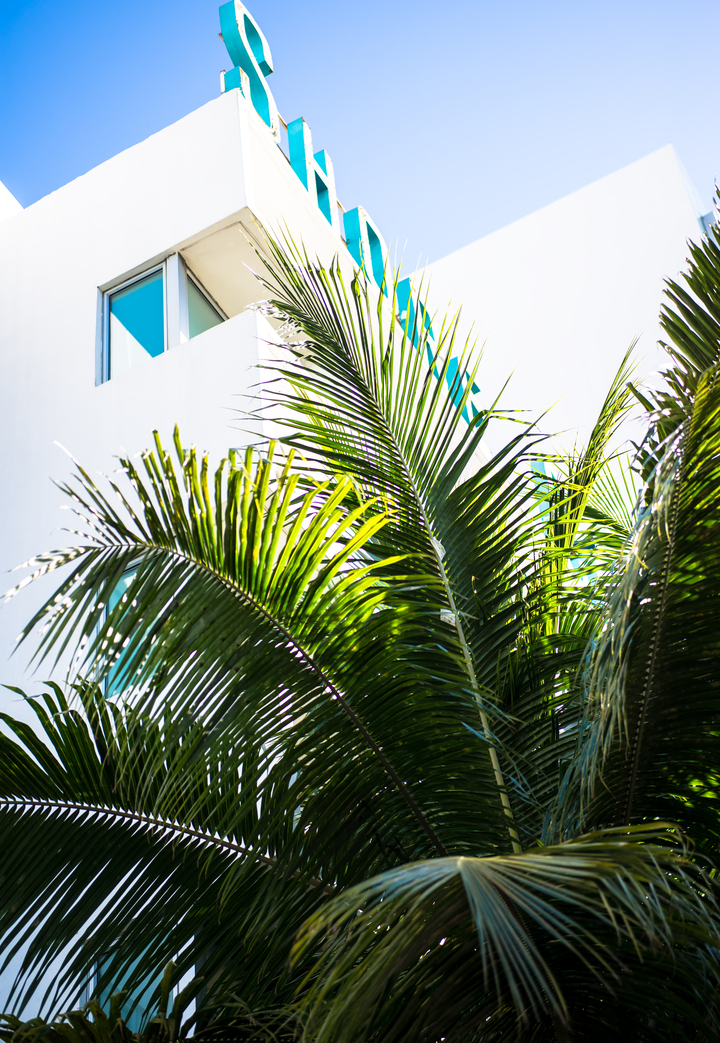Art Deco Miami Beach #162