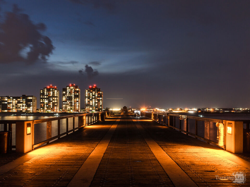 Middle Of Navarre Pier Night View
