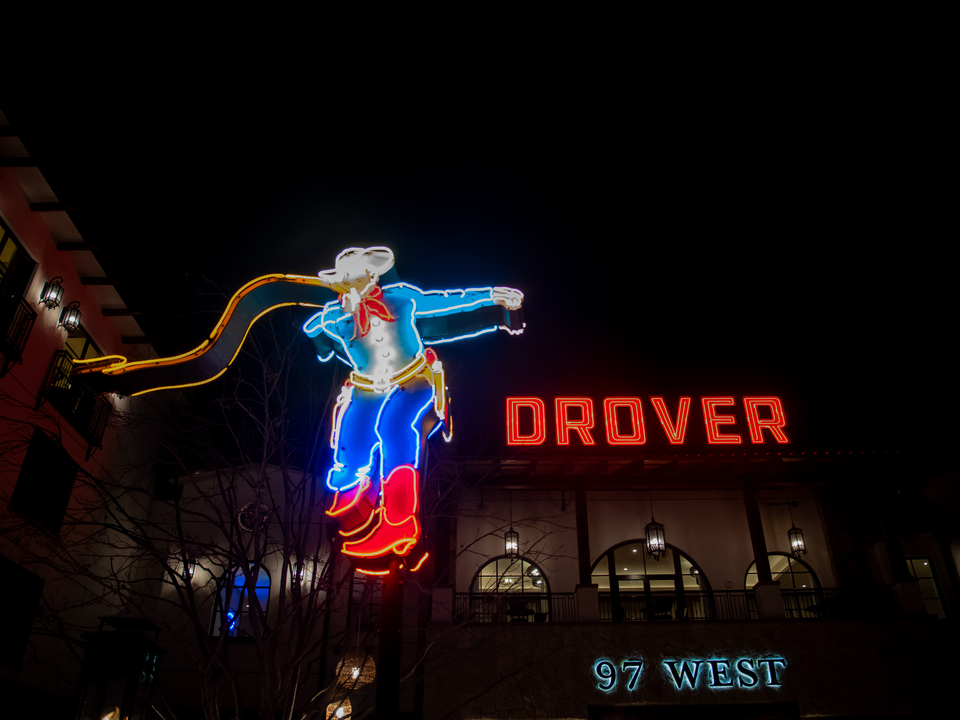 Hotel Drover at Night