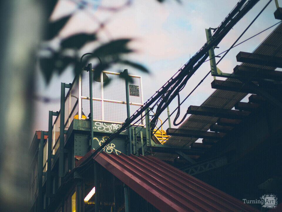 The Sun Sets in Brooklyn