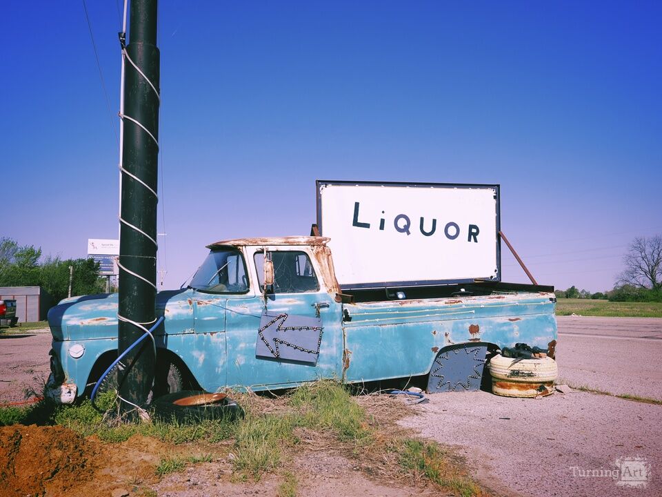 Roadside Bar