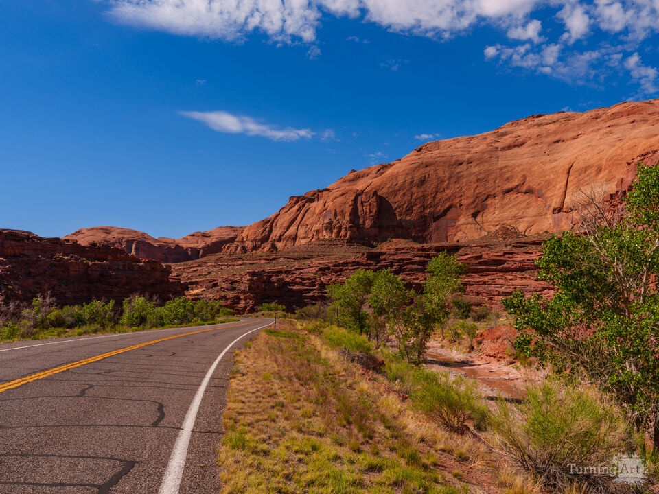Red Rock Splendor On Utah 95