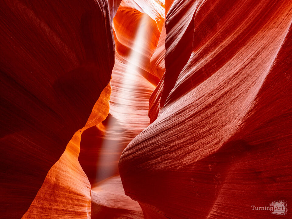 Ray Of Light Antelope Canyon