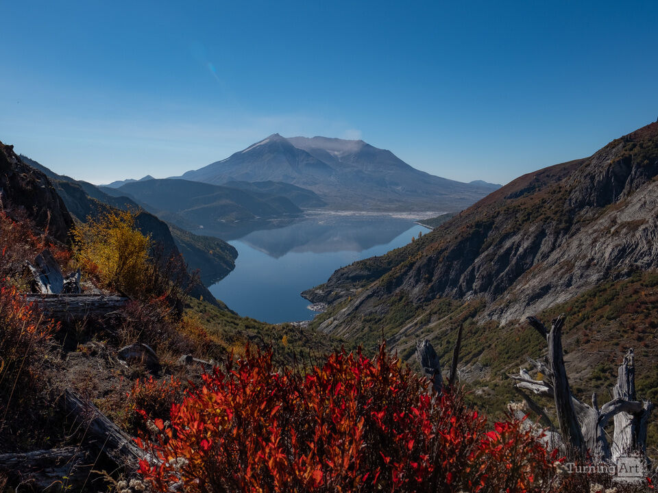 Mt St Helens in Fall