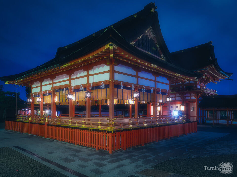 Heian Shrine at Dusk