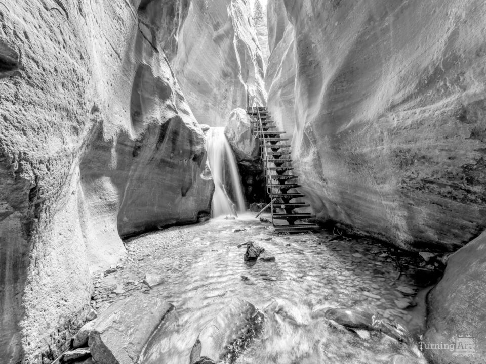 Glowing Kanarra Falls Staircase Grayscale