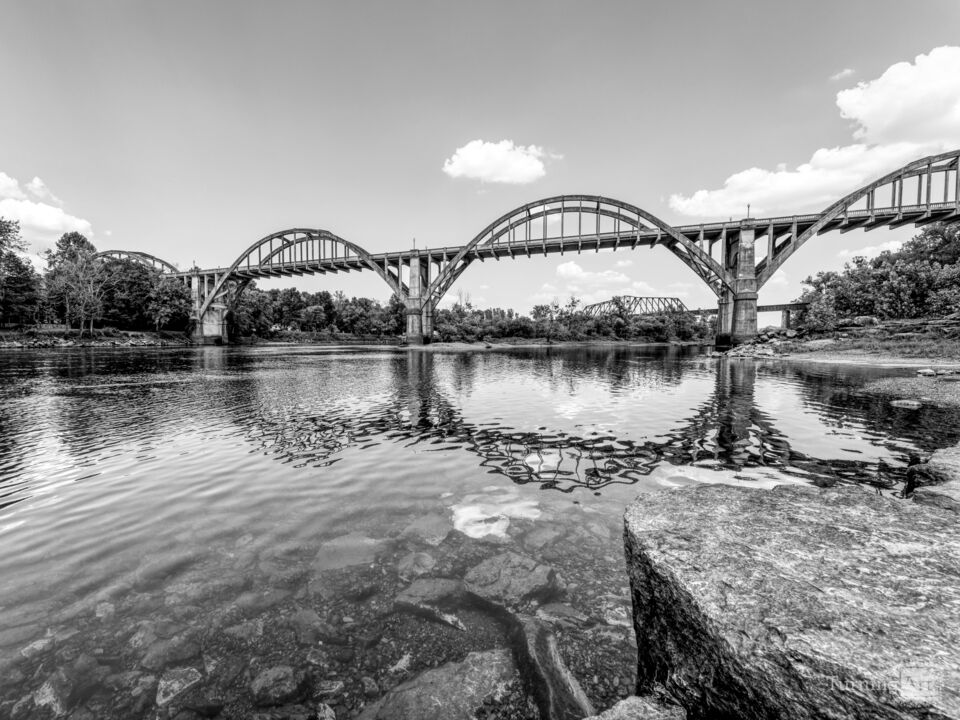 RM Ruthven Bridge AR Grayscale