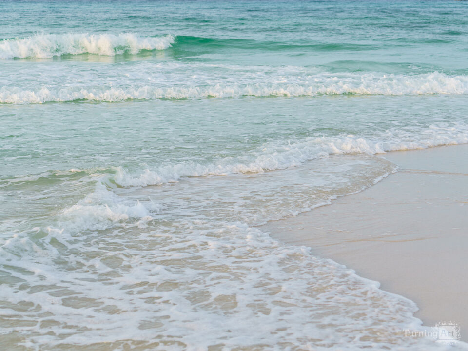 Navarre Waves Foam And Rhythm