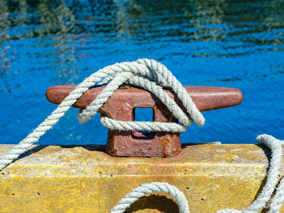 Dockside Mooring Bollard I