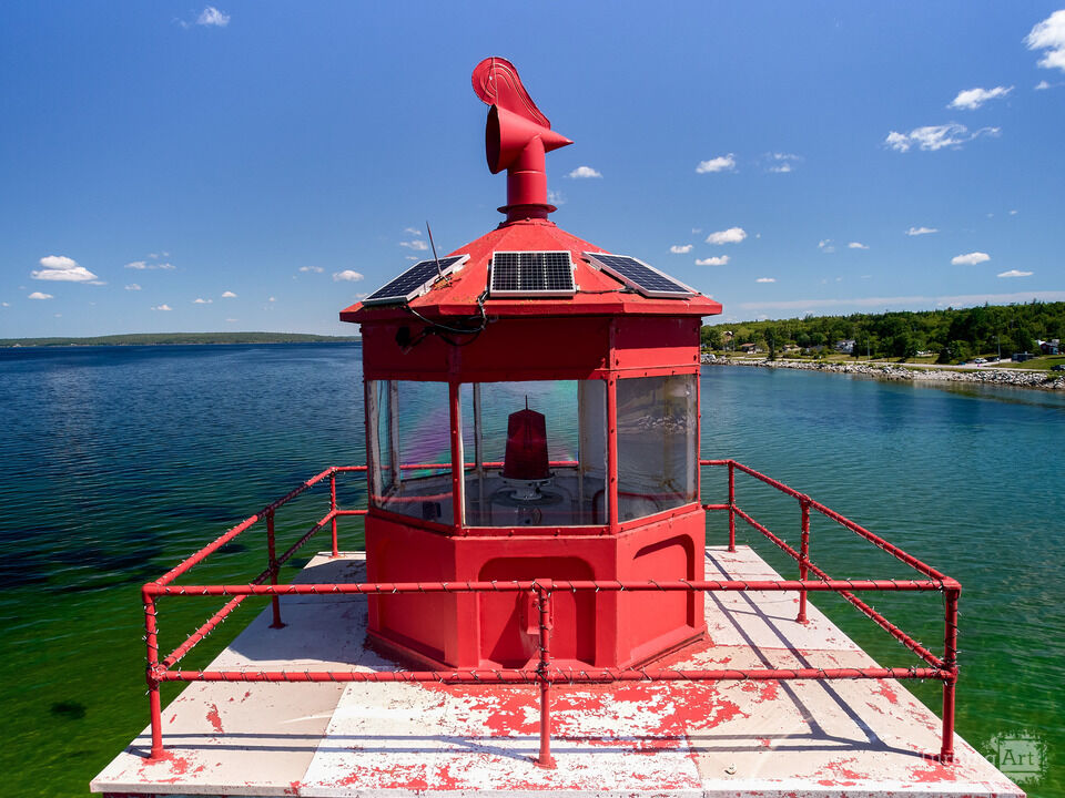 Close-up of the light tower Sandy Point Light II
