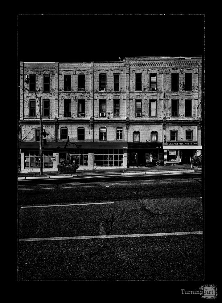 Nos 1196 - 1204 Yonge St 2 with Border