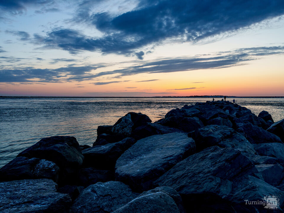 Destin Jetty Dusk Fishing