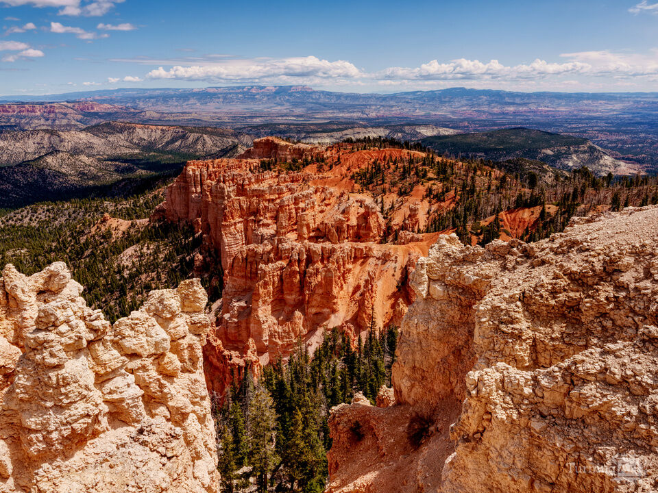 Bryce Rainbow Point Hoodoos View