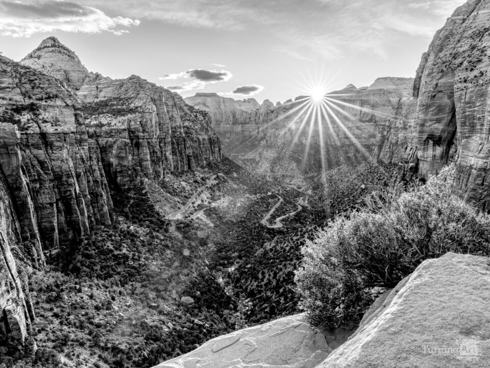 Sun Rays From Zion Overlook Grayscale