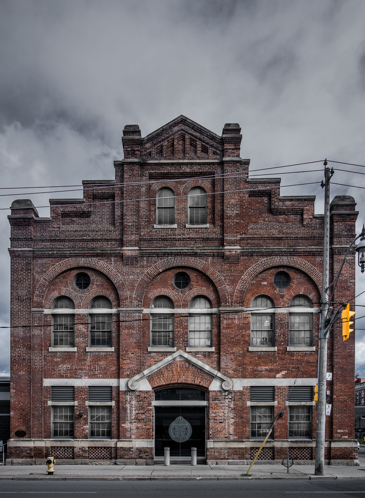 Water Gas Purification House No 5 Color Version