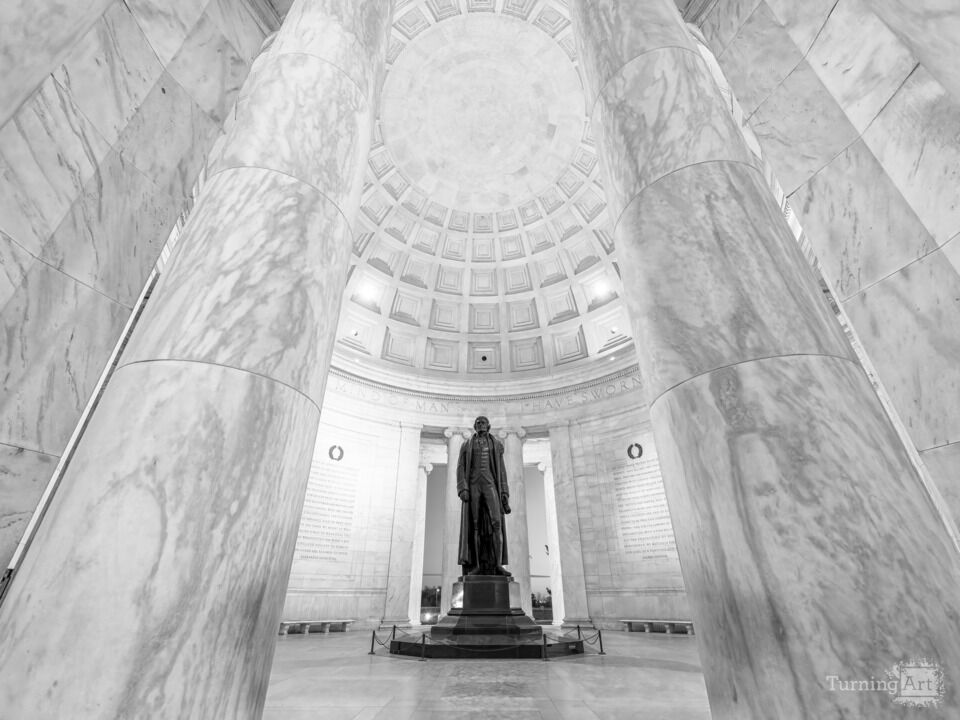 Jefferson Memorial Columns and Statue