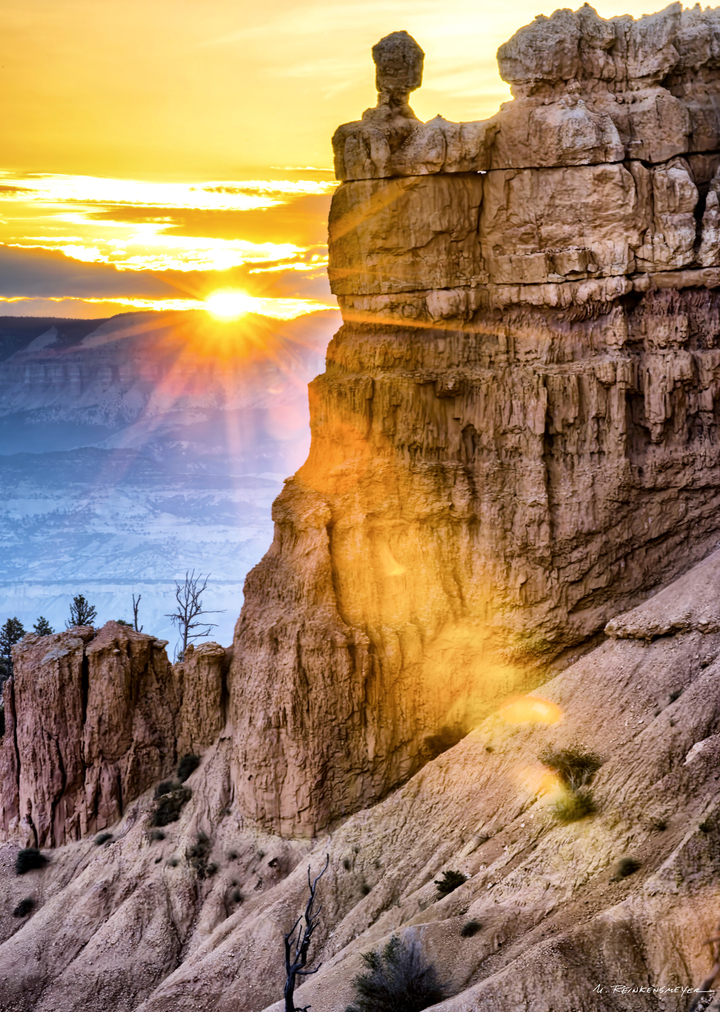 Daybreak, Peek-a-Boo Trail