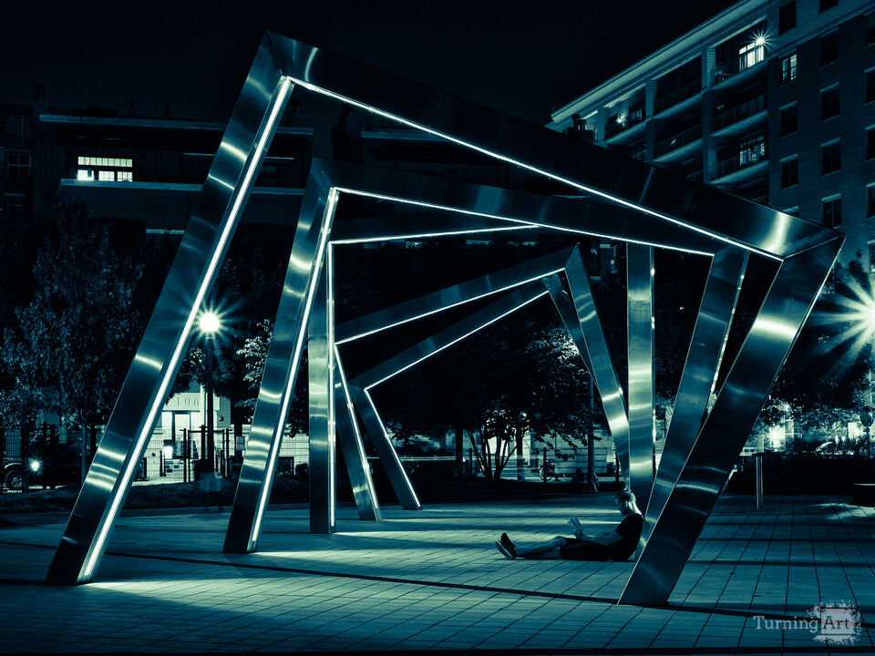Fountain at Mary Bartelme Park Chicago