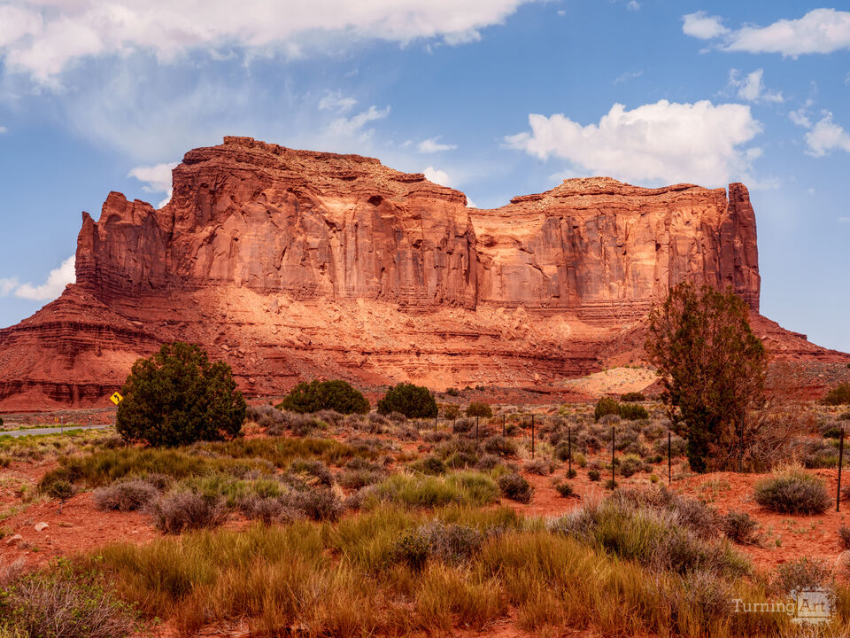 Brighams Tomb Monument Valley