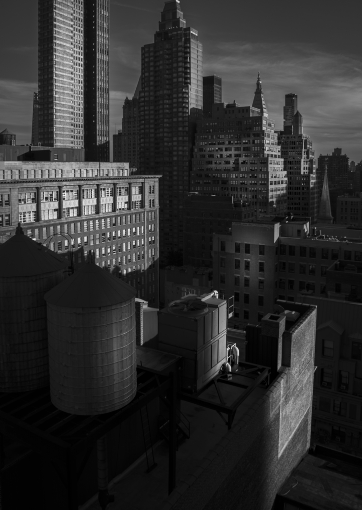 The Art of Black and White: Nightfall, Metropolis