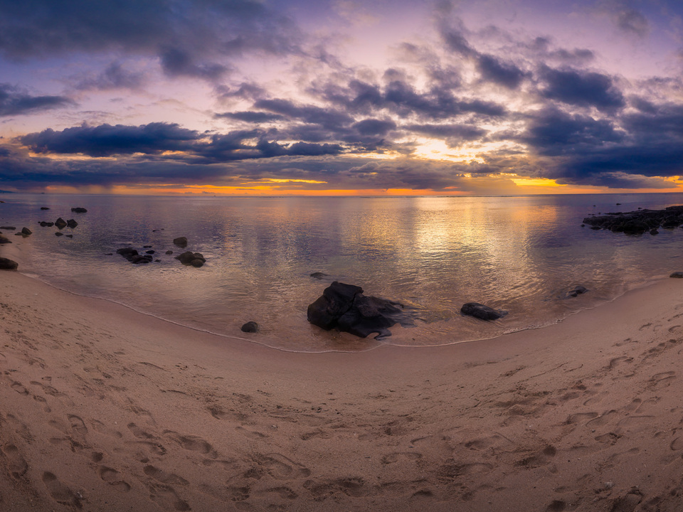 Curved Beach Panorama