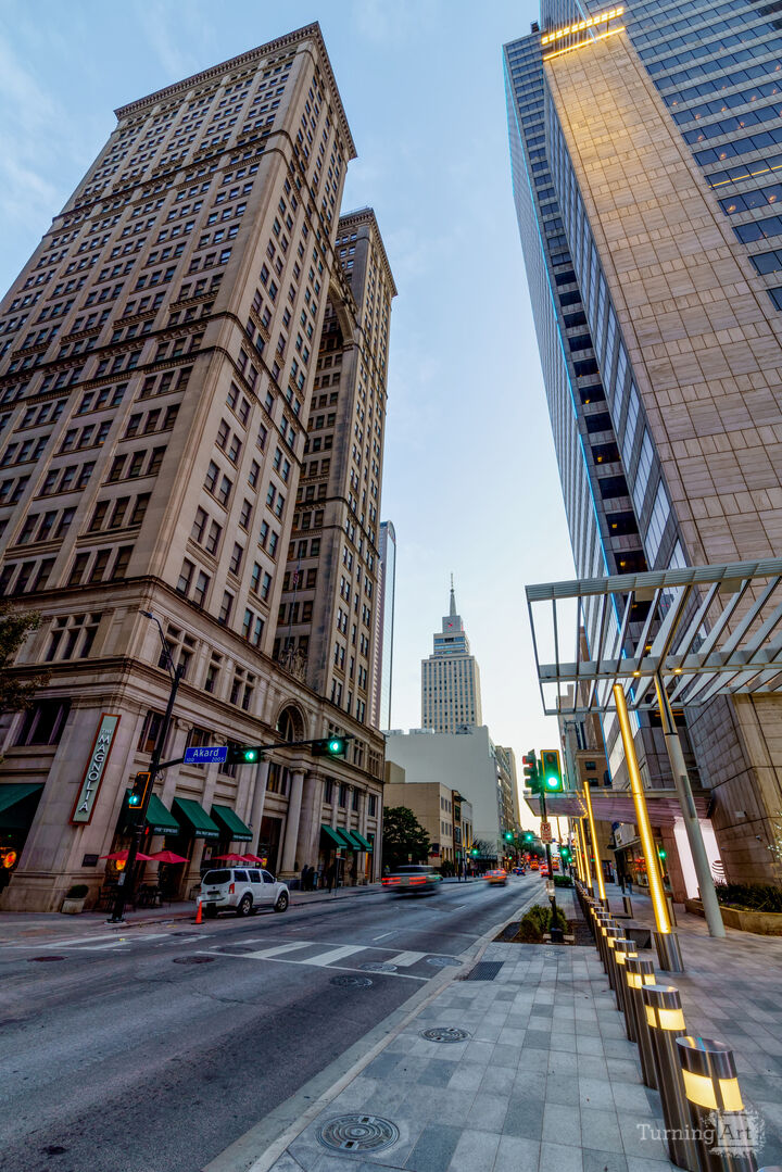 Dallas Commerce And Akard