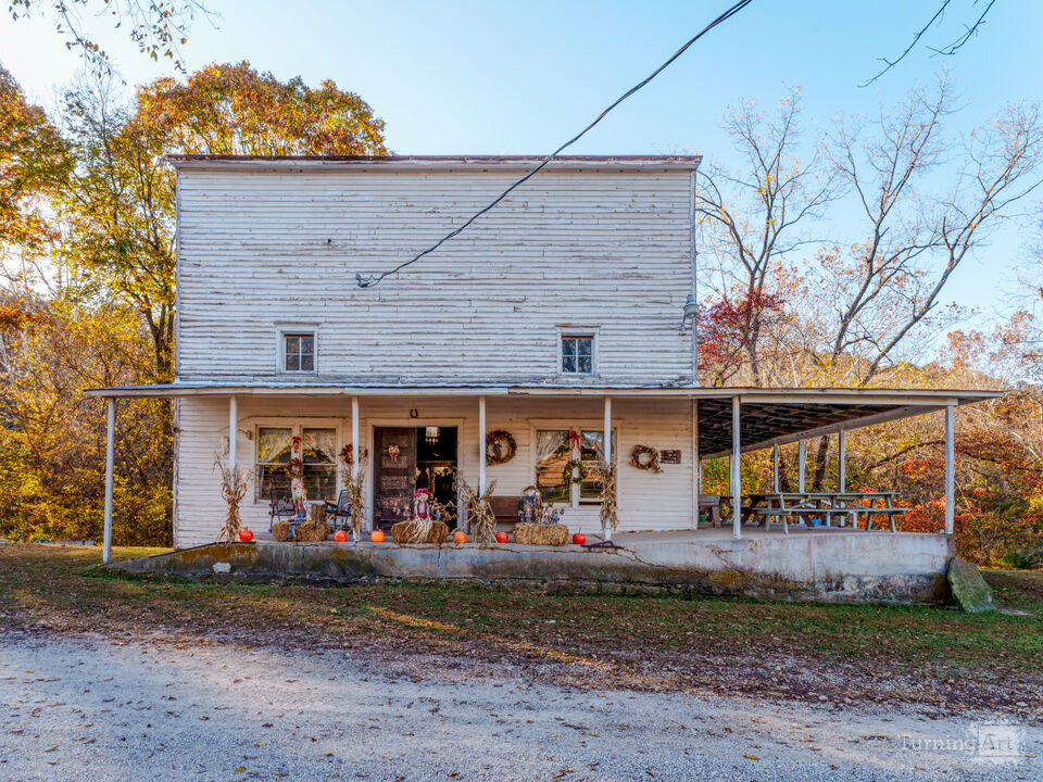 General Store By Topaz Mill