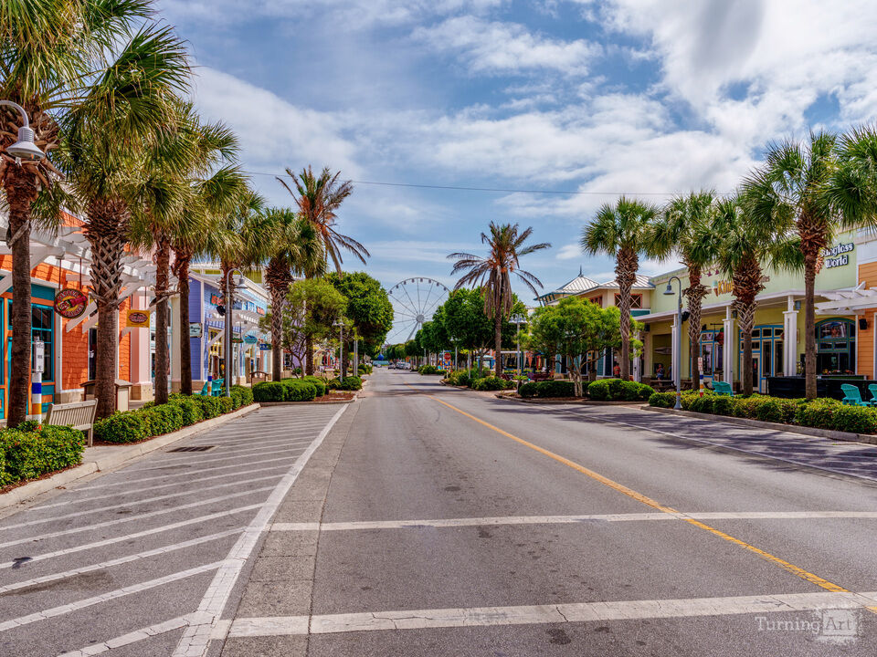 Panama Pier Park Road View