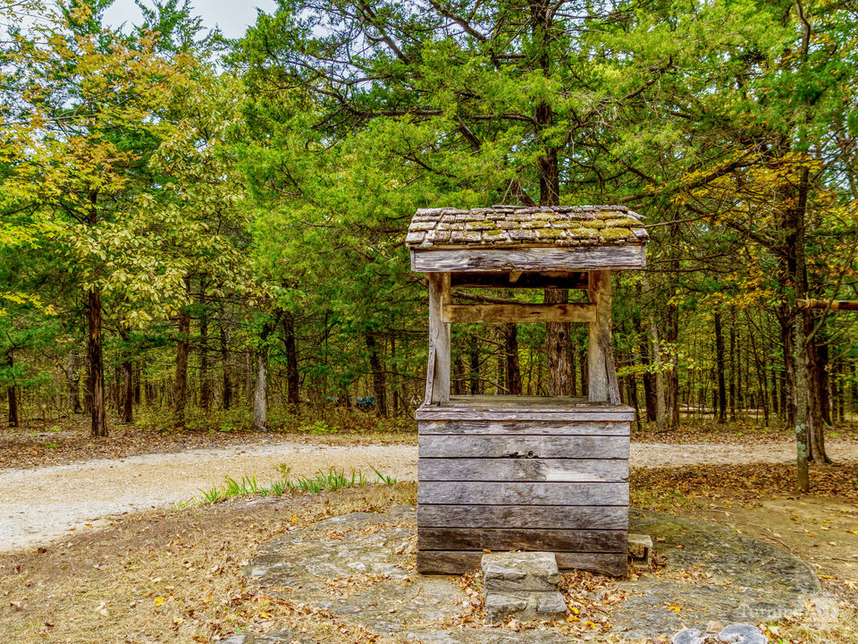 Wishing Well Days Of The Past