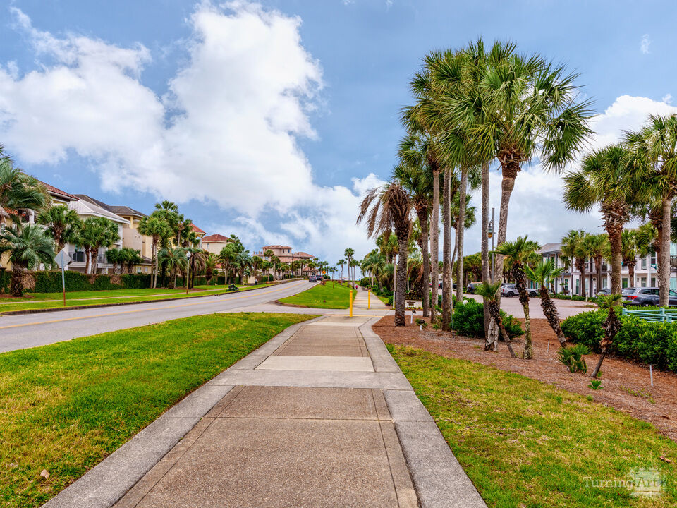 A Walk Along Destin Highway 98