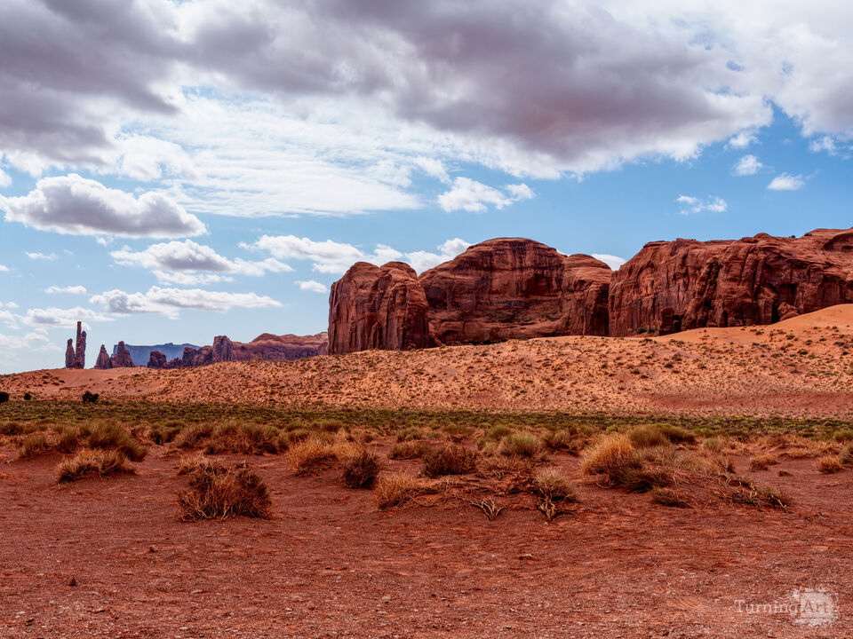 Monument Valley Thunderbird Mesa Vista