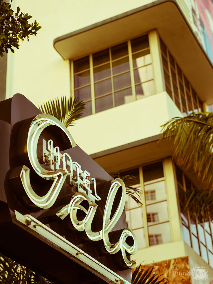 Art Deco Miami Beach #170