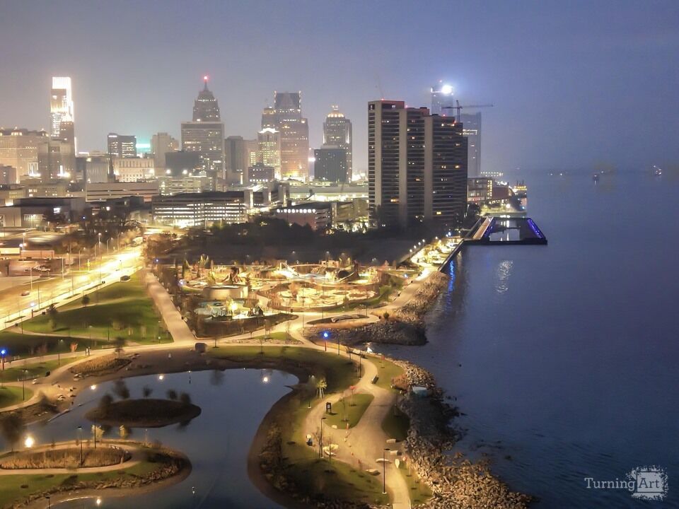 Glowing Detroit Michigan Skyline _0482