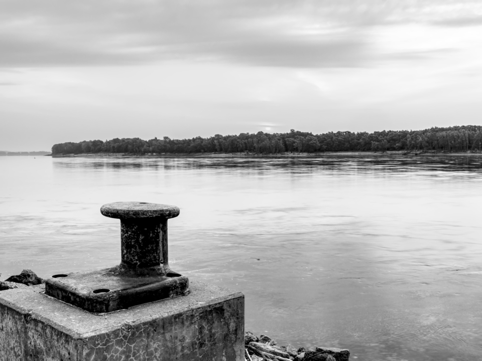 Mississippi River Bitt Bollard Sunrise Grayscale