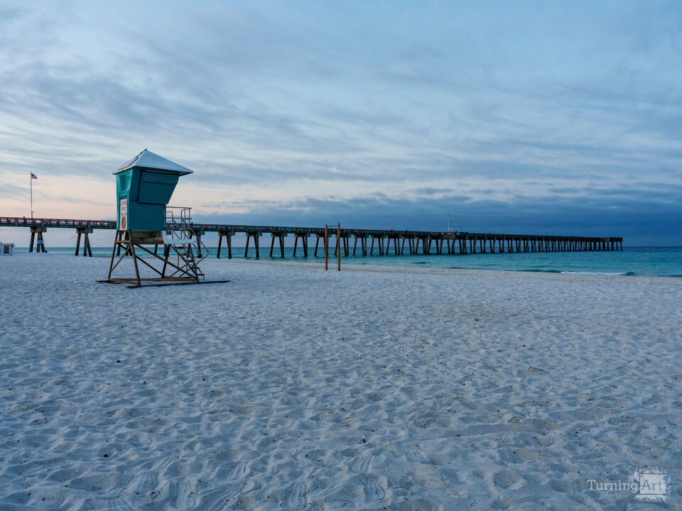 Russell Fields Pier Lifeguard Stand