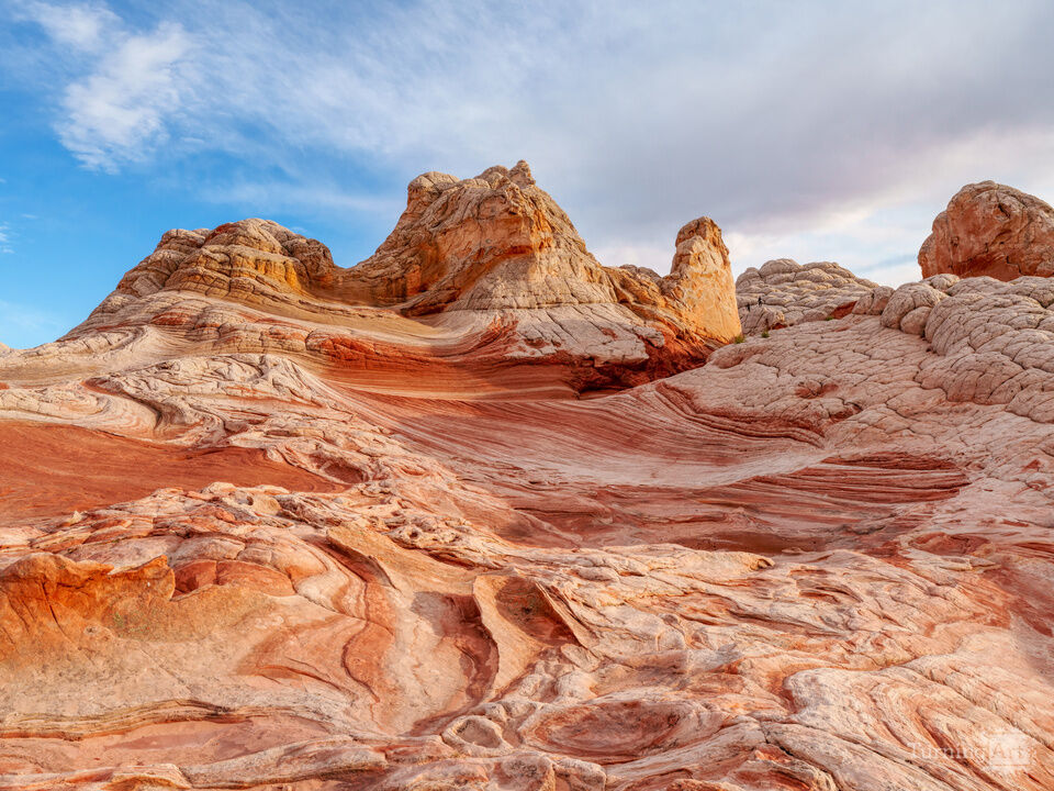 Otherworldly Sandstone Of White Pocket