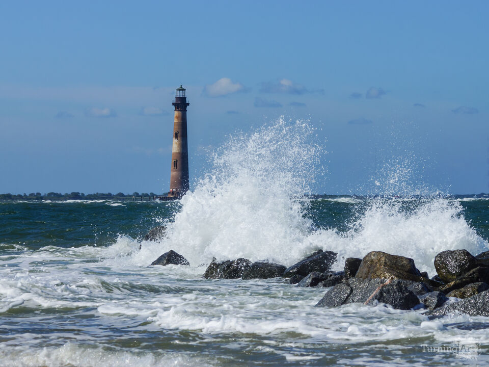 Morris Island Lighthouse Splash