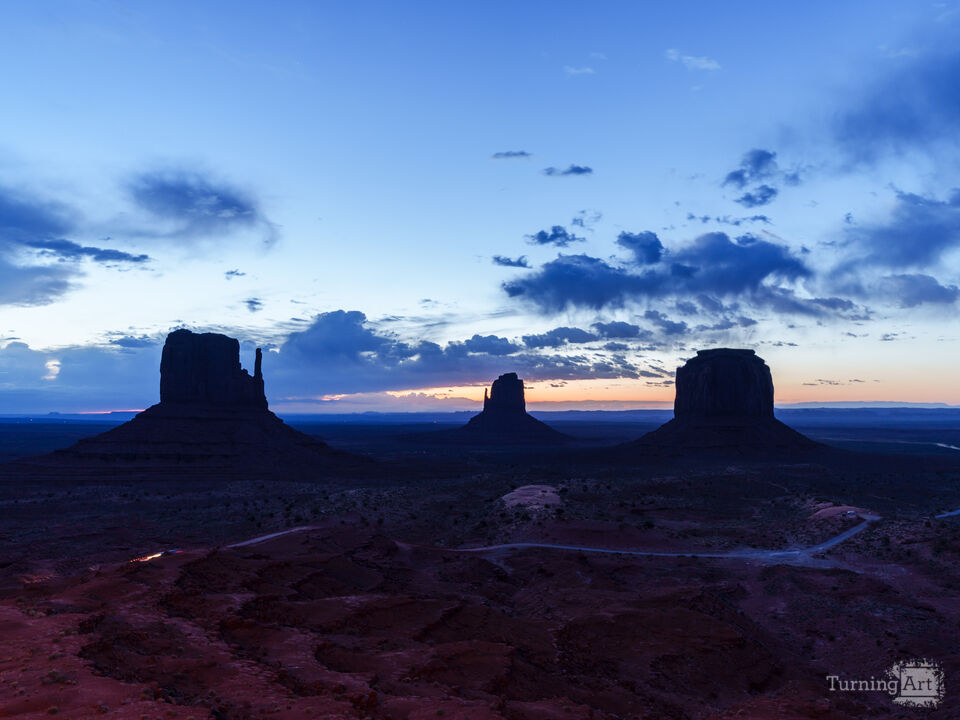 Monument Valley First Light Drive