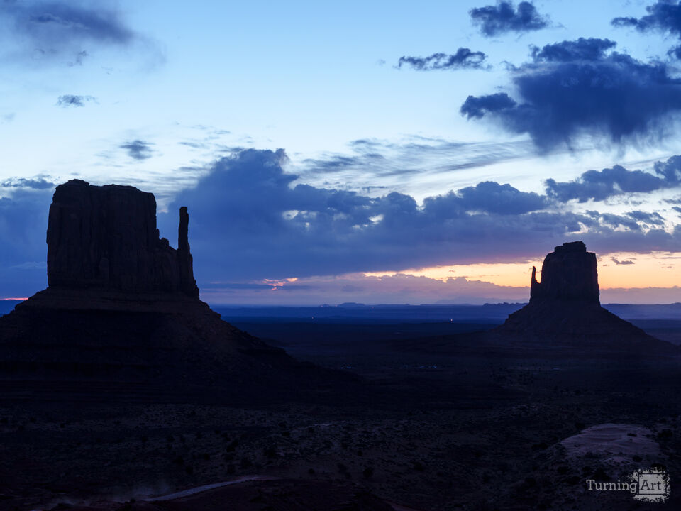 Monument Valley Mittens At Frist Light