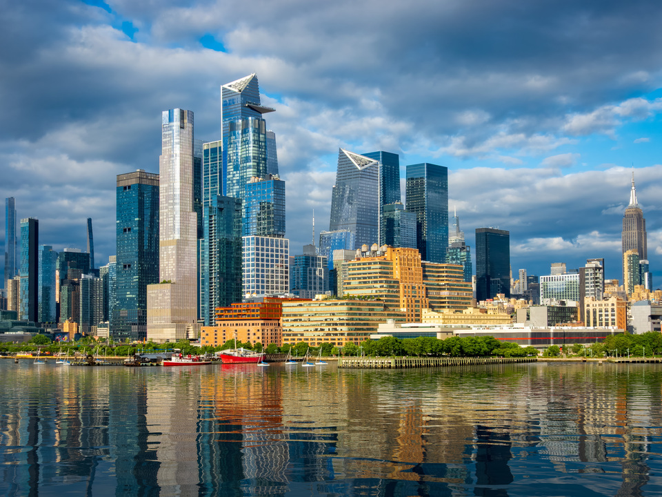 Sailing away from Hudson Yards in Manhattan