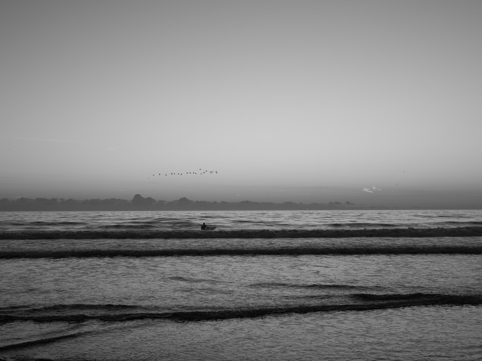 Waiting for "The Wave"