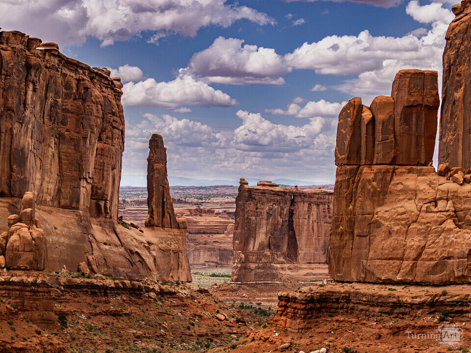 Park Avenue and Courthouse Towers