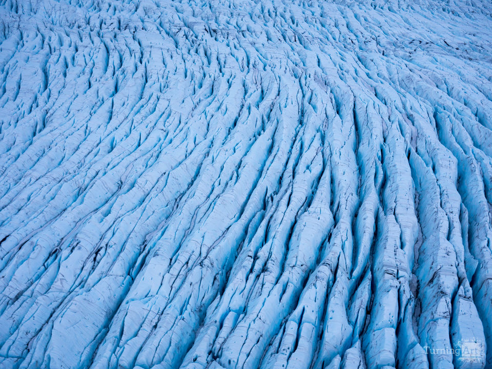 Glacial fractures