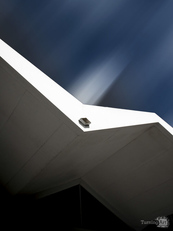 Palm Springs Folded Roof