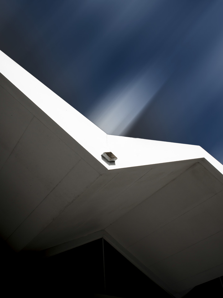 Palm Springs Folded Roof