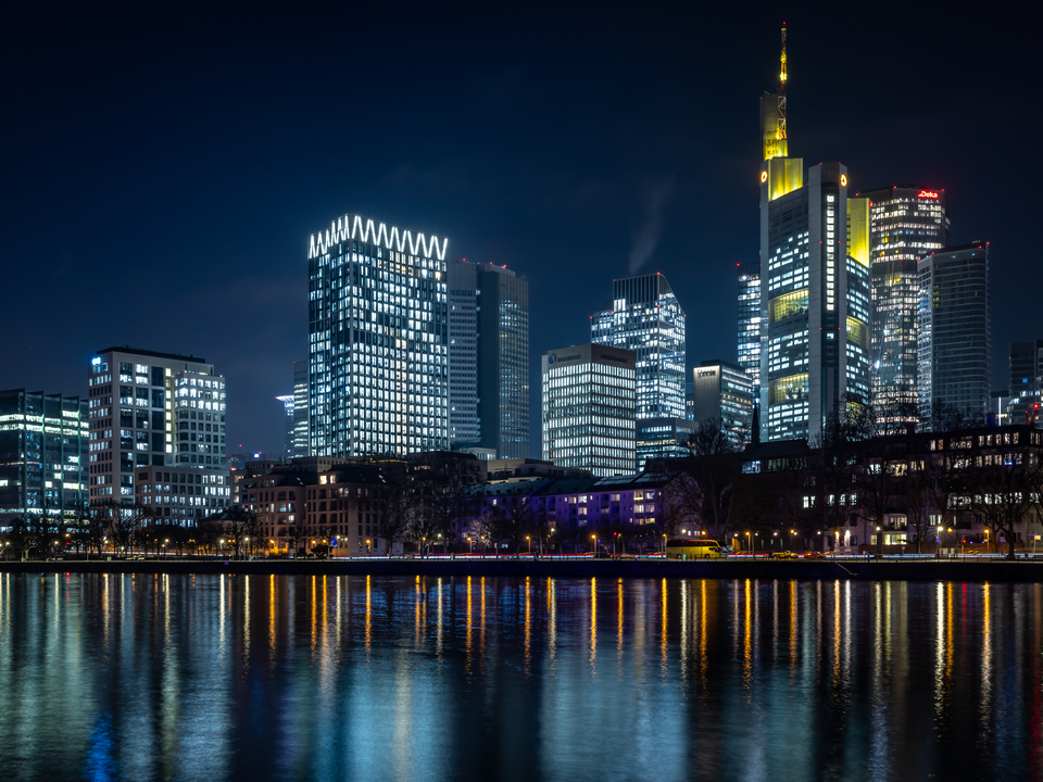 Mainhattan Reflected