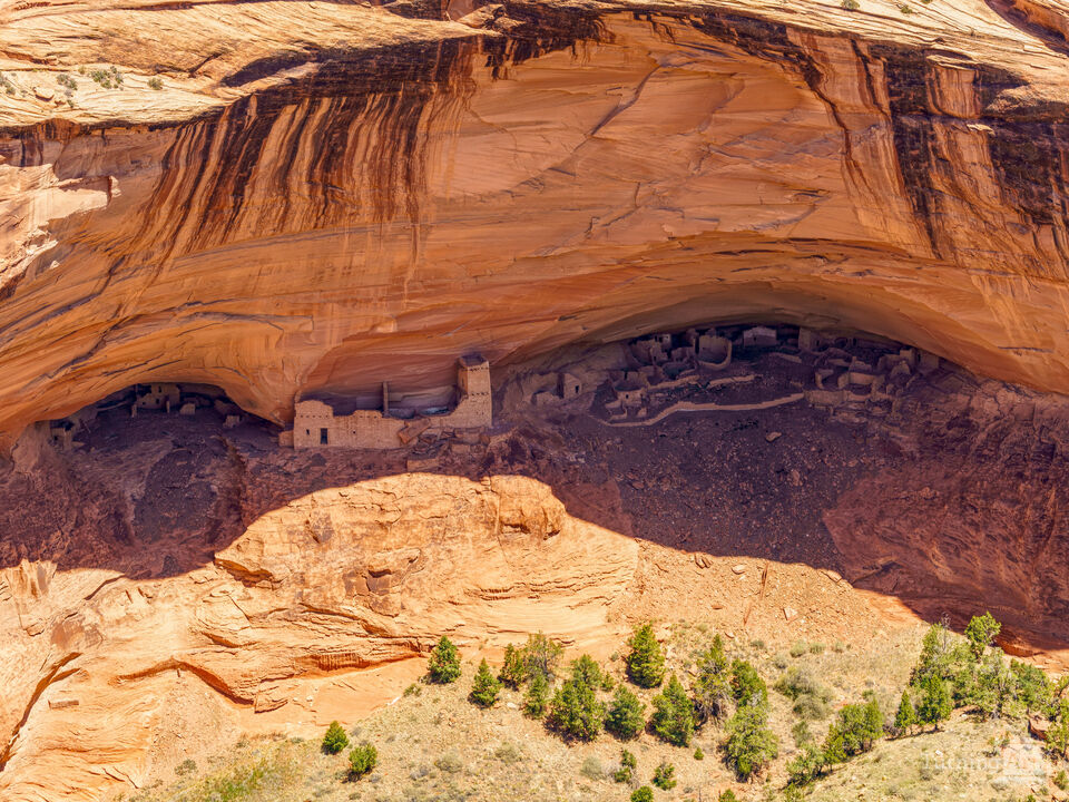 Cliff Dwelling Town Of Mummy Cave