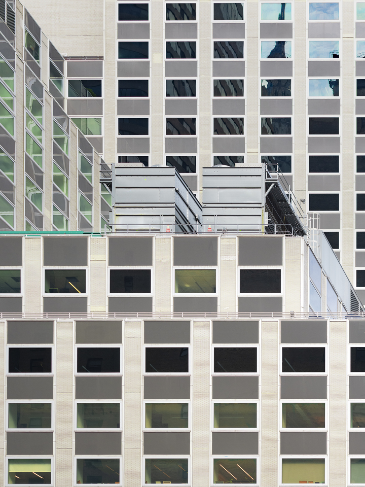 Geometric patterns in architecture