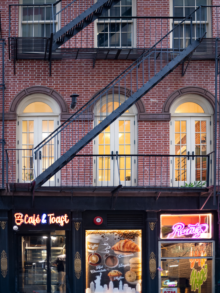 New York City apartment building