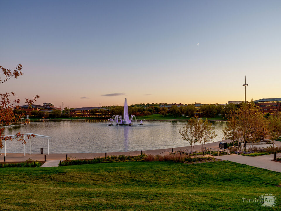 Dusk And Moon Over An Omaha Fountain
